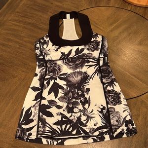 Lululemon workout top floral